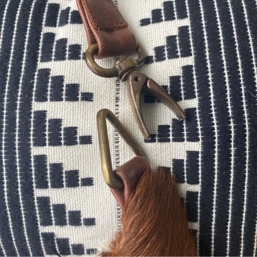 100% Cowhide Shoulder Bag - Picture 14 of 17